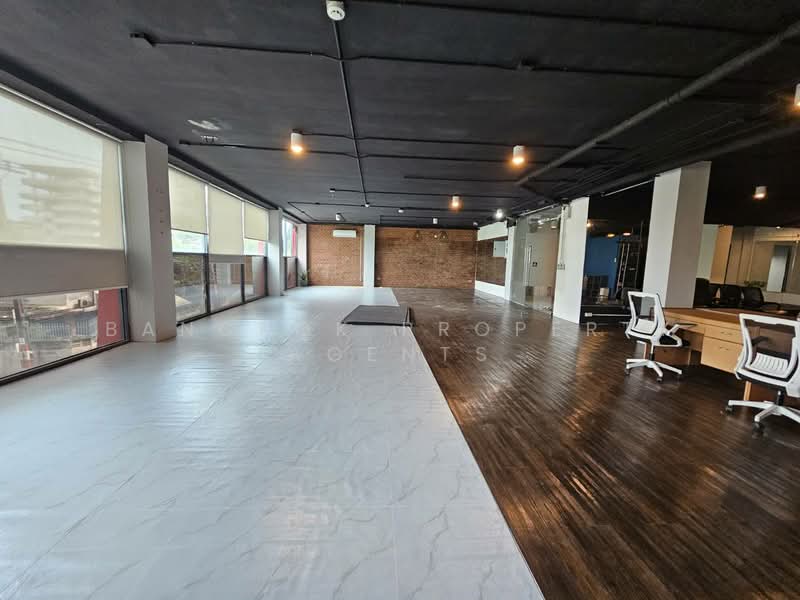 Apai Loft, Bangkok, 21 Ekkamai 22 Alley, Khlong Tan Nua, Watthana, Bangkok, Studio, 210 sqm, Condo For Rent, by BANGKOK PROPERTY AGENTS, 500503857 - DDproperty.com