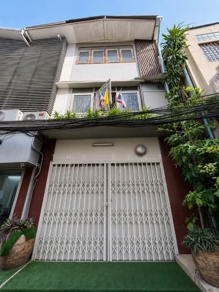 อาคารพาณิชย์บางรัก กรุงเทพมหานคร, กรุงเทพ, สี่พระยา, บางรัก, กรุงเทพ, 100 ตร.ม., ตึกแถว-อาคารพาณิชย์ ขาย, โดย The Best Property อาท, 500503859 - DDproperty.com