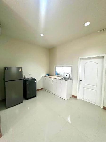 ให้เช่าบ้านเดี่ยวรีโนเวทใหม่ ม.โซกู๊ด ปลวกแดง ระยอง, ระยอง, ปลวกแดง, ระยอง, 150 ตร.ม., บ้านเดี่ยว ให้เช่า, โดย ดุสิต แสงฟ้า, 500503867 - DDproperty.com