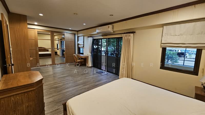 Promsak Mansion, Bangkok, สุขุมวิท 3 Sukhumvit, Khlong Tan Nua, Watthana, Bangkok, 3 Bedrooms, 200 sqm, Condo For Rent, by BANGKOK PROPERTY AGENTS, 500503876 - DDproperty.com