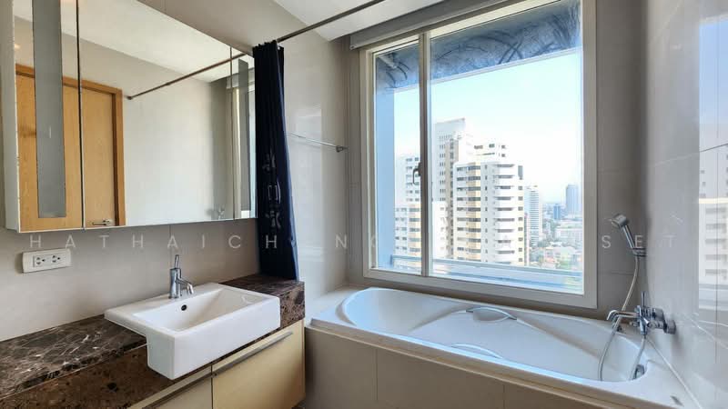 39 by Sansiri, Bangkok, 11 Sukhumvit Road, Khlong Tan Nua, Watthana, Bangkok, 2 Bedrooms, 90 sqm, Condo For Rent, by Hathaichanok Saenset, 500503885 - DDproperty.com