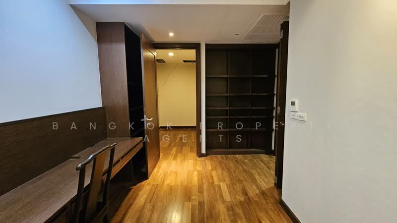 Vasu The Residence, Bangkok, Soi Sukhumvit 55, Khlong Tan Nua, Watthana, Bangkok, 3 Bedrooms, 246 sqm, Condo For Rent, by BANGKOK PROPERTY AGENTS, 500503891 - DDproperty.com