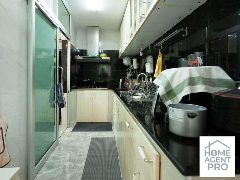 Perfect Place Phatthanakan-Srinakarin, Bangkok, 7/24 On Nut 80 Yaek 5, Prawet, Bangkok, 3 Bedrooms, 220 sqm, Single Detached House For Sale, by กวี ศรีตาลอ่อน, 500503897 - DDproperty.com