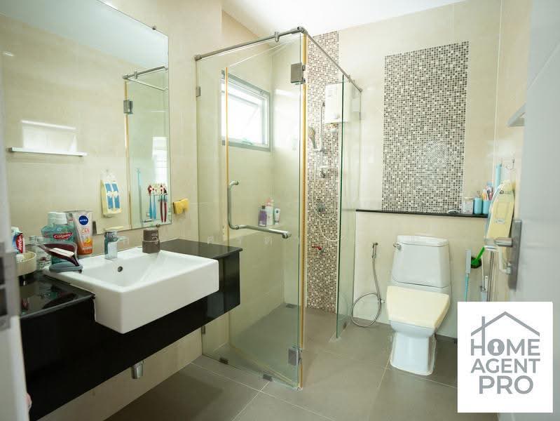 Perfect Place Phatthanakan-Srinakarin, Bangkok, 7/24 On Nut 80 Yaek 5, Prawet, Bangkok, 3 Bedrooms, 220 sqm, Single Detached House For Sale, by กวี ศรีตาลอ่อน, 500503897 - DDproperty.com