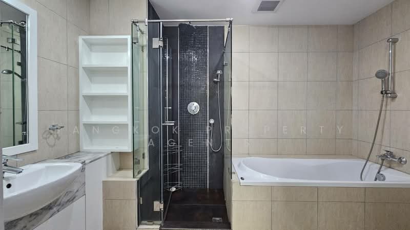 Von Napa Sukhumvit 38, Bangkok, Soi Sukhumvit 38, Phra Kanong, Khlong Toei, Bangkok, 2 Bedrooms, 123 sqm, Condo For Sale, by BANGKOK PROPERTY AGENTS, 500503905 - DDproperty.com
