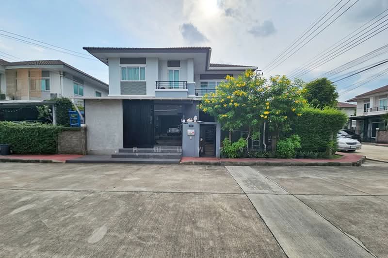 The Plant Rama 9 - Wongwaen 2, Bangkok, Patthana Chonabot 3 Road, Khlong Song Ton Nun, Lat Krabang, Bangkok, 4 Bedrooms, 230 sqm, Single Detached House For Sale, by คุณแพรว, 500503907 - DDproperty.com