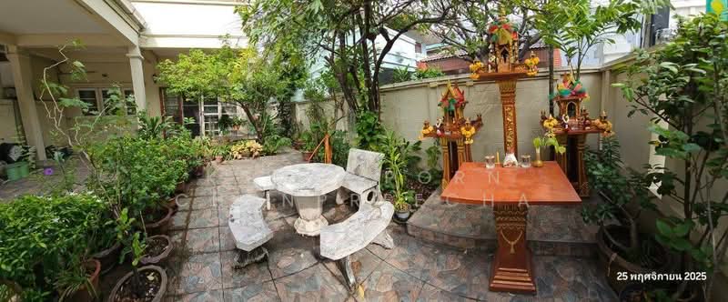 House for Sale Rama 3, Bangkok, Chong Nonsi, Yan Nawa, Bangkok, 4 Bedrooms, 300 sqm, Semi-Detached House (Twin House) For Sale, by Kamonporn Chanpreecha, 500503912 - DDproperty.com