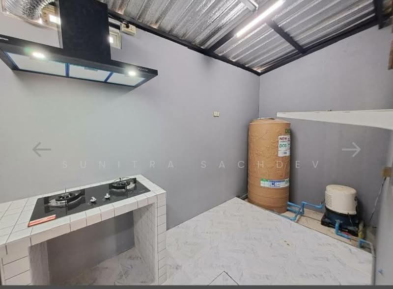 Villette Lite Pattanakarn, Bangkok, Soi Phatthanakan 38, Phatthanakan Road, Suan Luang, Suan Luang, Bangkok, 3 Bedrooms, 110 sqm, Townhouse For Rent, by Sunitra Sachdev, 500503918 - DDproperty.com
