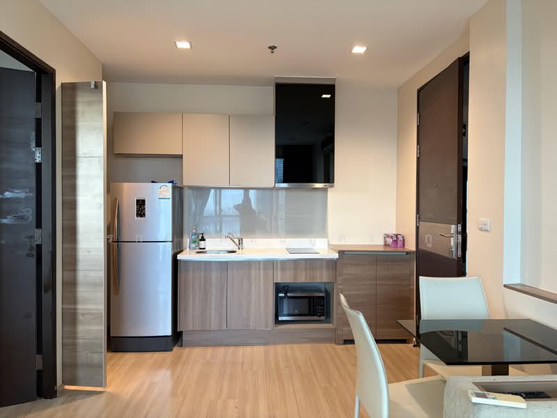Rhythm Sathorn, Bangkok, 141 Soi Sathorn 21, Yan Nawa, Sathon, Bangkok, 1 Bedroom, 38 sqm, Condo For Rent, by วรกร สิทธิลู่ตระกูล, 500503932 - DDproperty.com