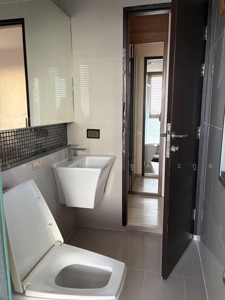Rhythm Sathorn, Bangkok, 141 Soi Sathorn 21, Yan Nawa, Sathon, Bangkok, 1 Bedroom, 38 sqm, Condo For Rent, by วรกร สิทธิลู่ตระกูล, 500503932 - DDproperty.com