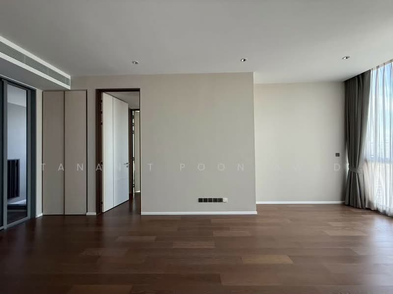Kraam Sukhumvit 26, Bangkok, 55 Soi Sukhumvit 26 Sukhumvit Road, Khong Tan, Khlong Toei, Bangkok, 2 Bedrooms, 101 sqm, Condo For Sale, by Tananit Poonsawad, 500503949 - DDproperty.com
