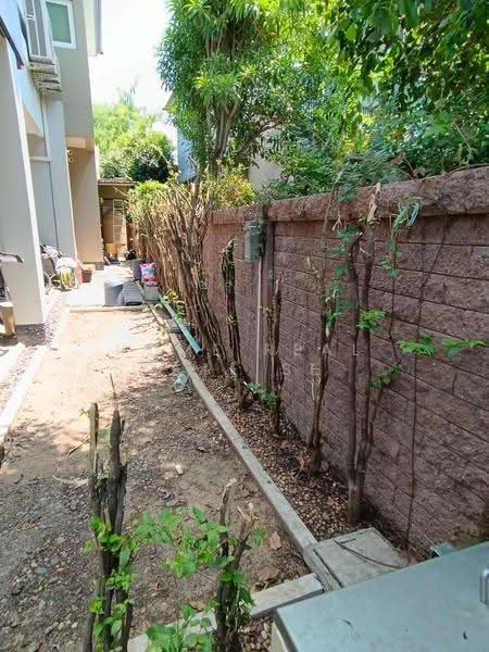 Laddarom Chaiyaphruk-Chaengwattana, Nonthaburi, Chaiyapruek Road, Khlong Phra Udom, Pak Kret, Nonthaburi, 4 Bedrooms, 220 sqm, Single Detached House For Sale, by HOME Real Estate Service, 500503978 - DDproperty.com