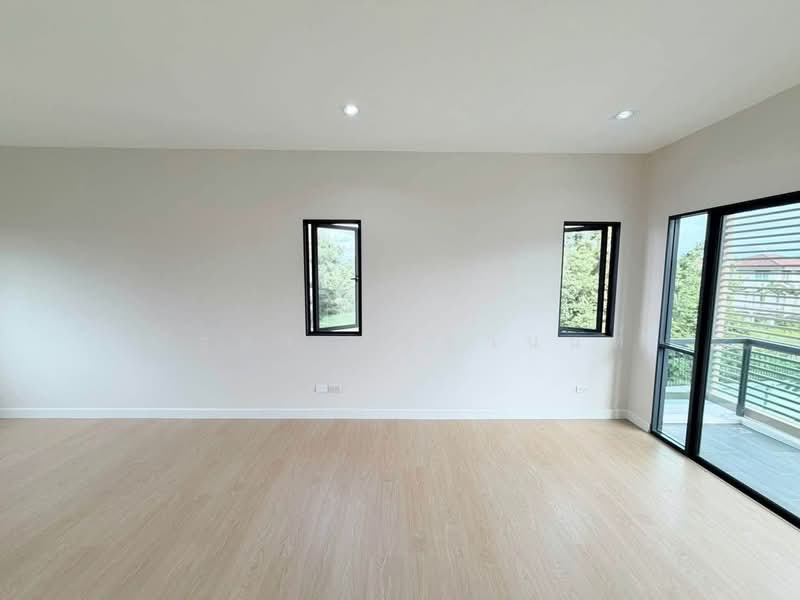 Saransiri Tiwanon Chaengwattana, Pathum Thani, Ban Mai, Muang Pathum Thani, Pathum Thani, 3 Bedrooms, 180 sqm, Single Detached House For Sale, by ณัฐยา ศิริฐานนท์, 500503982 - DDproperty.com