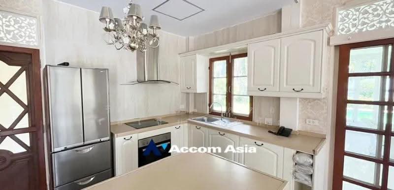Private Swimming Pool 3 Bedrooms House for Rent in New Phetchaburi, Bangkok near MRT Phetchaburi, Bangkok, Bang Kapi, Huai Khwang, Bangkok, 3 Bedrooms, 1,200 sqm, Single Detached House For Rent, by บริษัท แอคคอม เอเซีย จำกัด, 500503986 - DDproperty.com