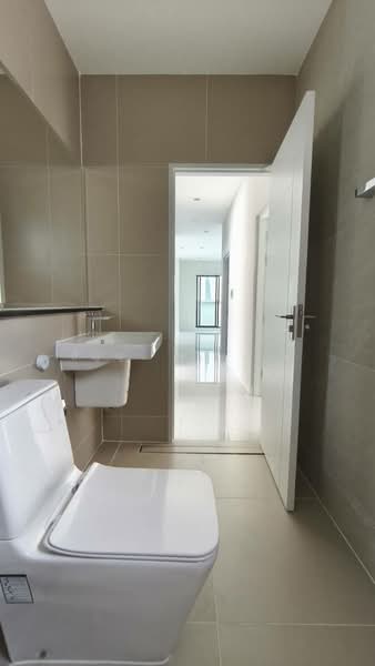 Bangkok Boulevard Ramkhamhaeng-Wongwaen, Bangkok, Ratchadaphisek Road, Rat Phatthana, Saphan Sung, Bangkok, 4 Bedrooms, 235 sqm, Single Detached House For Sale, by ปัญญา สมหมาย, 500503992 - DDproperty.com