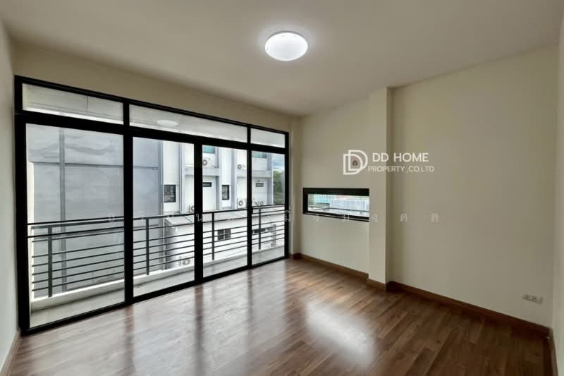 Viridian Ratchapruek, Nonthaburi, Ratchaphruek Road, Bang Rak Noi, Muang Nonthaburi, Nonthaburi, 5 Bedrooms, 170 sqm, Single Detached House For Sale, by ธวินันท์ มิ่งมงคล, 500503996 - DDproperty.com