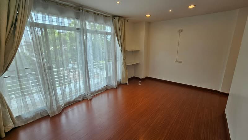 Baan Klang Muang Urbanion Sukhumvit 113, Samut Prakan, Samrong Nua, Muang Samut Prakarn, Samut Prakan, 3 Bedrooms, 206 sqm, Townhouse For Sale, by คุณเอ๋, 500504011 - DDproperty.com