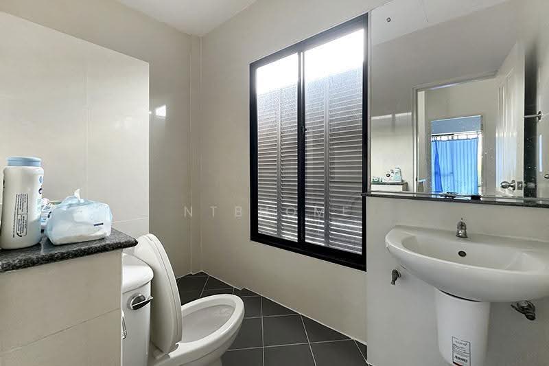 The Villa Bangbuathong, Nonthaburi, Kanchanaphisek Road, Bang Bua Thong, Nonthaburi, 3 Bedrooms, 130 sqm, Townhouse For Sale, by NTBHOME, 500504015 - DDproperty.com