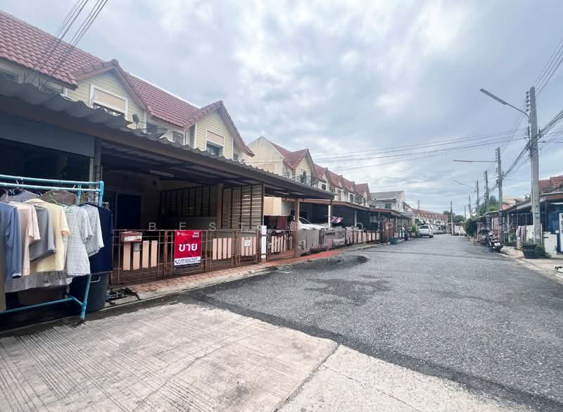 แฟมิลี่ทาวน์ 2 นาป่า, Chon Buri (Pattaya), Na Pa, Muang Chon Buri, Chon Buri (Pattaya), 2 Bedrooms, 100 sqm, Townhouse For Sale, by The Best Property เนส, 500504017 - DDproperty.com