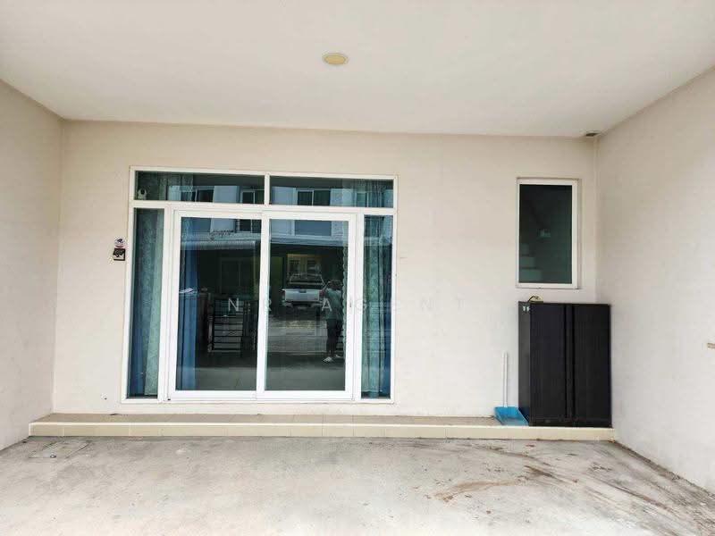 Gusto Townhome Bangna - Suvarnabhumi : กัสโต้ ทาวน์โฮม บางนา - สุวรรณภูมิ, สมุทรปราการ, ซอยวัดศรีวารีน้อย, ศีรษะจรเข้ใหญ่, บางเสาธง, สมุทรปราการ, 132 ตร.ม., ทาวน์เฮ้าส์ ขาย, โดย NR AGENT, 500504018 - DDproperty.com
