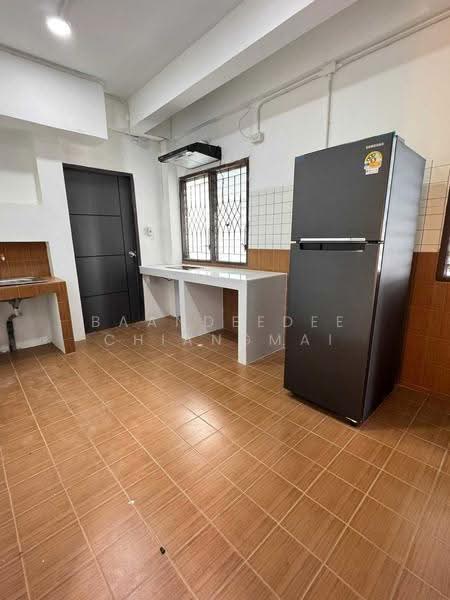 A house for rent near Nimmanhaemin, Chiang Mai Rental Price: 30,000 THB/month Property ID: No.1H693, Chiang Mai, Su Thep, Muang Chiang Mai, Chiang Mai, 3 Bedrooms, 150 sqm, Single Detached House For Rent, by Baandeedee Chiangmai, 500504021 - DDproperty.com