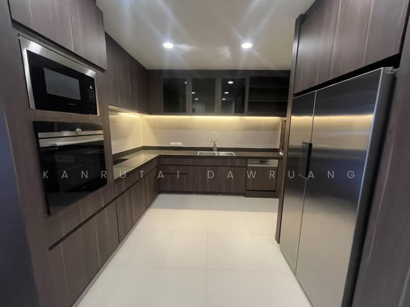 Park Court Sukhumvit 77, Bangkok, T77 Sukhumvit 77, Phra Kanong Nua, Watthana, Bangkok, 4 Bedrooms, 287 sqm, Condo For Rent, by Kanrutai Dawruang, 500504059 - DDproperty.com