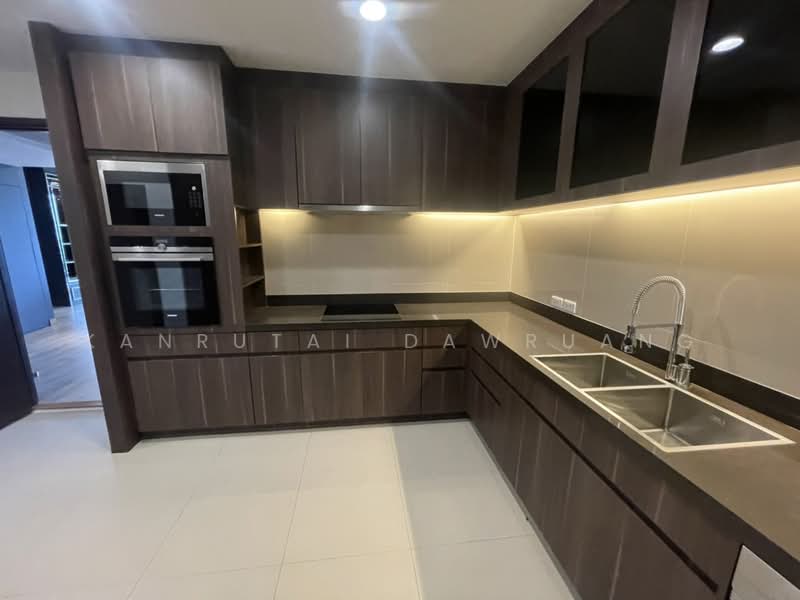Park Court Sukhumvit 77, Bangkok, T77 Sukhumvit 77, Phra Kanong Nua, Watthana, Bangkok, 4 Bedrooms, 287 sqm, Condo For Rent, by Kanrutai Dawruang, 500504059 - DDproperty.com