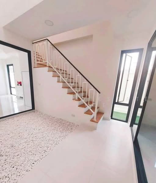 ทาวน์โฮม 3 ชั้น ลาซาล 32 แยก 2, กรุงเทพ, บางนาใต้, บางนา, กรุงเทพ, 190 ตร.ม., ทาวน์เฮ้าส์ ขาย, โดย HOME Real Estate Service, 500504063 - DDproperty.com