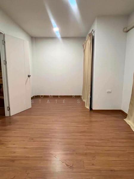 Lumpini Townplace Sukhumvit-Srinakarin, Samut Prakan, Samrong Nua, Muang Samut Prakarn, Samut Prakan, 4 Bedrooms, 116 sqm, Single Detached House For Sale, by HOME Real Estate Service, 500504086 - DDproperty.com
