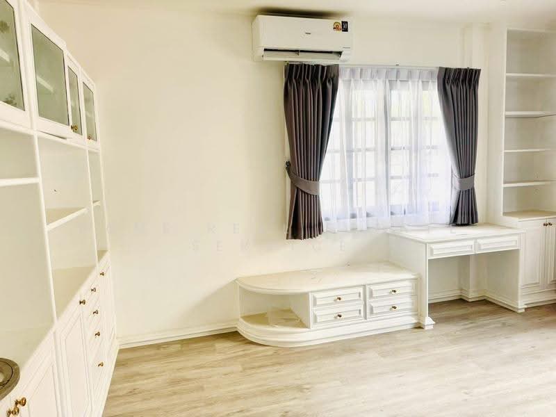 Ladawan Srinakarin, Samut Prakan, Srinakarin Road, Bang Kaeo, Bang Plee, Samut Prakan, 4 Bedrooms, 200 sqm, Single Detached House For Rent, by HOME Real Estate Service, 500504119 - DDproperty.com