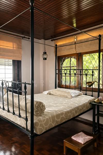 Townhouse in Sukhumvit 71, Bangkok, Khlong Tan Nua, Watthana, Bangkok, 3 Bedrooms, 200 sqm, Townhouse For Sale, by Kamonporn Chanpreecha, 500504121 - DDproperty.com