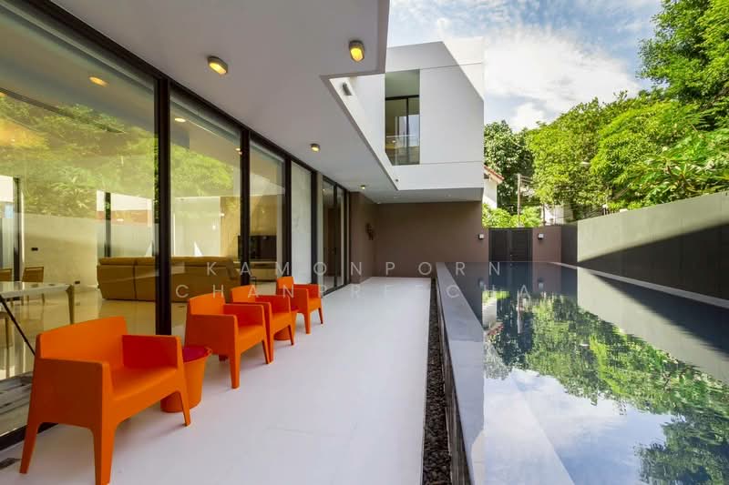 Pool Villa Ekkamai, Bangkok, Khlong Tan Nua, Watthana, Bangkok, 2 Bedrooms, 959 sqm, Single Detached House For Sale, by Kamonporn Chanpreecha, 500504132 - DDproperty.com
