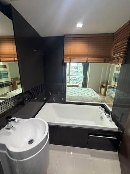 Rhythm Sathorn, Bangkok, 141 Soi Sathorn 21, Yan Nawa, Sathon, Bangkok, 1 Bedroom, 45 sqm, Condo For Rent, by วรกร สิทธิลู่ตระกูล, 500504136 - DDproperty.com