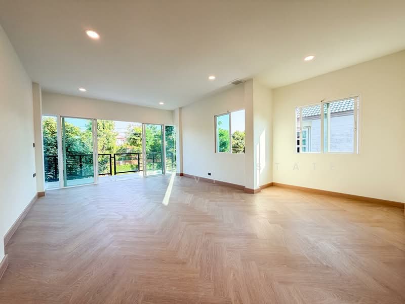Grand Bangkok Boulevard Ratchaphruek-Rama 5, Nonthaburi, Bang Khun Kong, Bang Kruai, Nonthaburi, 4 Bedrooms, 328 sqm, Single Detached House For Sale, by HOME Real Estate Service, 500504141 - DDproperty.com