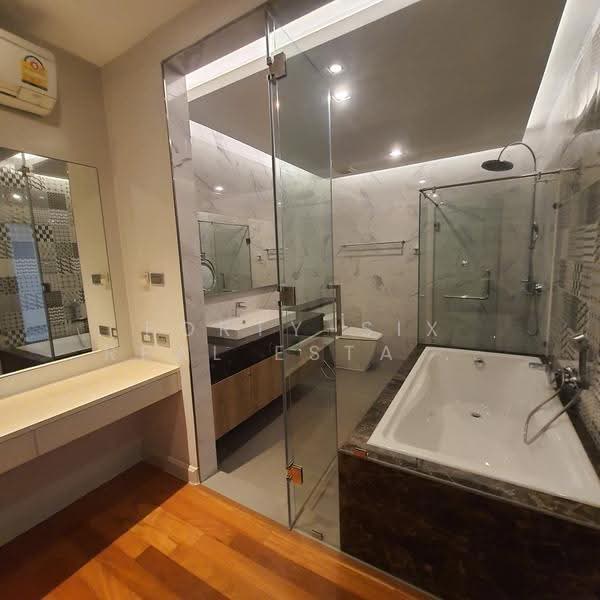 The Fourwings Residence, Bangkok, 335 Srinakarin, Hua Mak, Bang Kapi, Bangkok, 3 Bedrooms, 300 sqm, Condo For Rent, by Forty-Six Real Estate Group, 500504161 - DDproperty.com