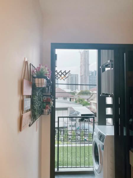 Chambers On-Nut Station, Bangkok, Soi Sukhumvit 81, Sukhumvit Road, Phra Kanong Nua, Watthana, Bangkok, 1 Bedroom, 27 sqm, Condo For Rent, by Agentbkk, 500504164 - DDproperty.com