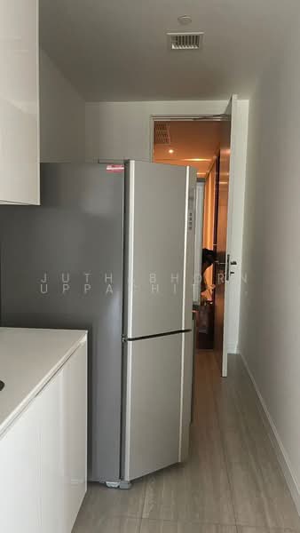 185 Rajadamri, Bangkok, 185 Rajadamri Road, Lumphini, Pathum Wan, Bangkok, 3 Bedrooms, 223 sqm, Condo For Rent, by Juthabhorn Uppachit (Amy), 500504178 - DDproperty.com