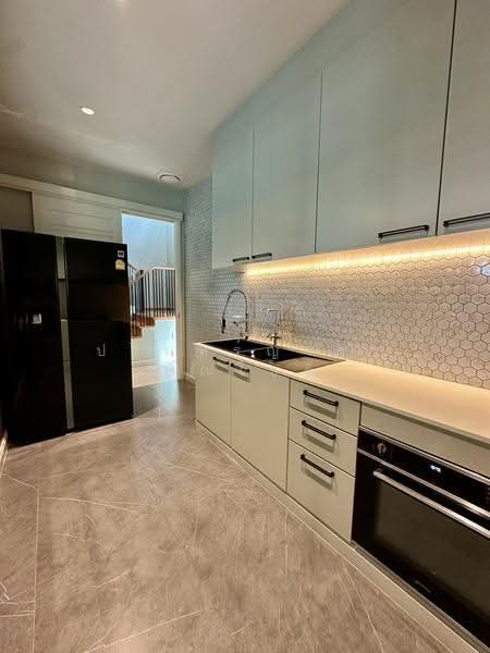 House Don Mueang – Harrow International School, Bangkok, ซอยโกสุมรวมใจ 43 แยก 9, Don Mueang, Bangkok, 4 Bedrooms, 200 sqm, Single Detached House For Rent, by ปรินทร์ญาดา ชิณโชติ, 500504183 - DDproperty.com