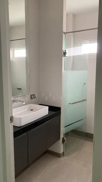 Sammakon Ramkhamhaeng, Bangkok, Ramkhamhaeng Road, Saphan Sung, Bangkok, 4 Bedrooms, 220 sqm, Single Detached House For Sale, by Forty-Six Real Estate Group, 500504226 - DDproperty.com