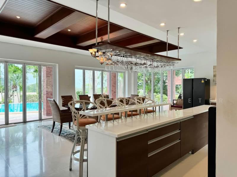 Phoenix Gold Golf & Country Club, Chon Buri (Pattaya), Huai Yai, Bang Lamung (Pattaya), Chon Buri (Pattaya), 4 Bedrooms, 550 sqm, Villa For Rent, by Praveen Peter, 500504240 - DDproperty.com
