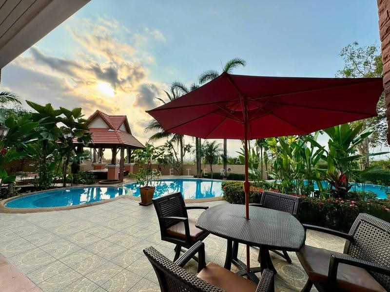 Phoenix Gold Golf & Country Club, Chon Buri (Pattaya), Huai Yai, Bang Lamung (Pattaya), Chon Buri (Pattaya), 4 Bedrooms, 550 sqm, Villa For Rent, by Praveen Peter, 500504240 - DDproperty.com