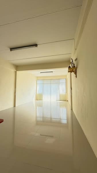 4.5-Storey Shophouse / Commercial Building Kanchanaphisek Road, Lak Song, Bang Khae, Bangkok 10160, Bangkok, กาญจนาภิเษก, Lak Song, Bang Khae, Bangkok, 3 Bedrooms, 200 sqm, Townhouse For Sale, by Tapaniphan Parichattkul, 500504250 - DDproperty.com