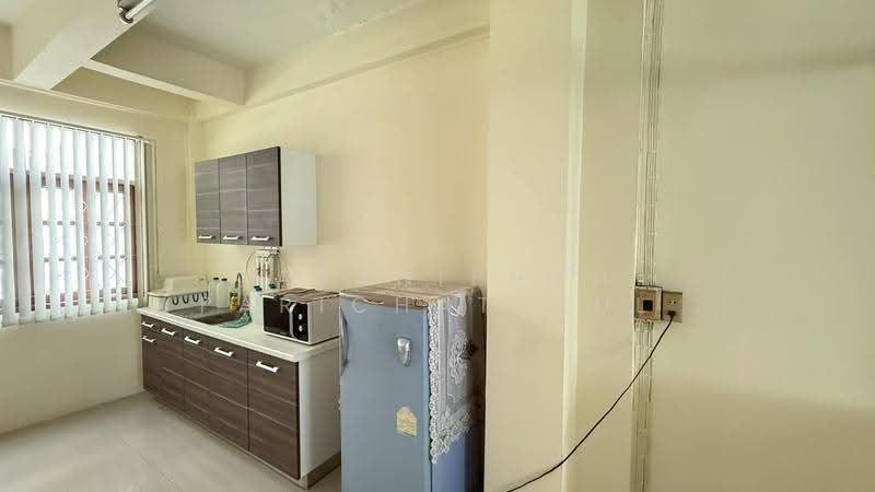 4.5-Storey Shophouse / Commercial Building Kanchanaphisek Road, Lak Song, Bang Khae, Bangkok 10160, Bangkok, กาญจนาภิเษก, Lak Song, Bang Khae, Bangkok, 3 Bedrooms, 200 sqm, Townhouse For Sale, by Tapaniphan Parichattkul, 500504250 - DDproperty.com