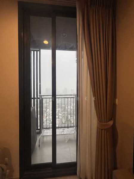 Oka Haus Sukhumvit 36, Bangkok, 3399 Rama 4 Road, Khong Tan, Khlong Toei, Bangkok, 1 Bedroom, 41 sqm, Condo For Rent, by Agentbkk, 500504256 - DDproperty.com