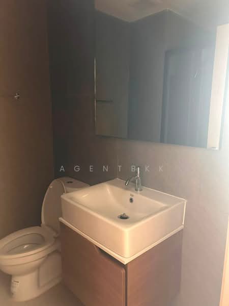 The Livin Phetkasem, Bangkok, 689 Petchkasem Road, Bang Wa, Phasi Charoen, Bangkok, Studio, 24 sqm, Condo For Rent, by Agentbkk, 500504262 - DDproperty.com