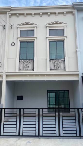 Siri Place Pattanakarn : สิริ เพลส พัฒนาการ, กรุงเทพ, 207 ซอย เฉลิมพระเกียรติ ร. 9, ดอกไม้, ประเวศ, กรุงเทพ, 130 ตร.ม., ทาวน์เฮ้าส์ ให้เช่า, โดย Sunny Next Step, 500504263 - DDproperty.com
