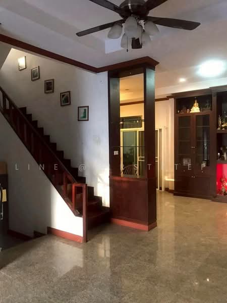 4-Storey Home Office Soi Srinakarin 24, Area 380+ square meters, Good location, Convenient travel ne, Bangkok, Suan Luang, Bangkok, 4 Bedrooms, 380 sqm, Single Detached House For Rent, by LINE @firststep, 500504277 - DDproperty.com