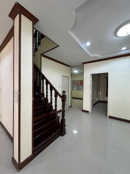 2Storey Townhouse for Sale at Kittinakorn Samutprakran, 23.3 Sq.Wah, Samut Prakan, Tai Ban Mai, Muang Samut Prakarn, Samut Prakan, 4 Bedrooms, 120 sqm, Townhouse For Sale, by คุณอั้ม, 500504289 - DDproperty.com