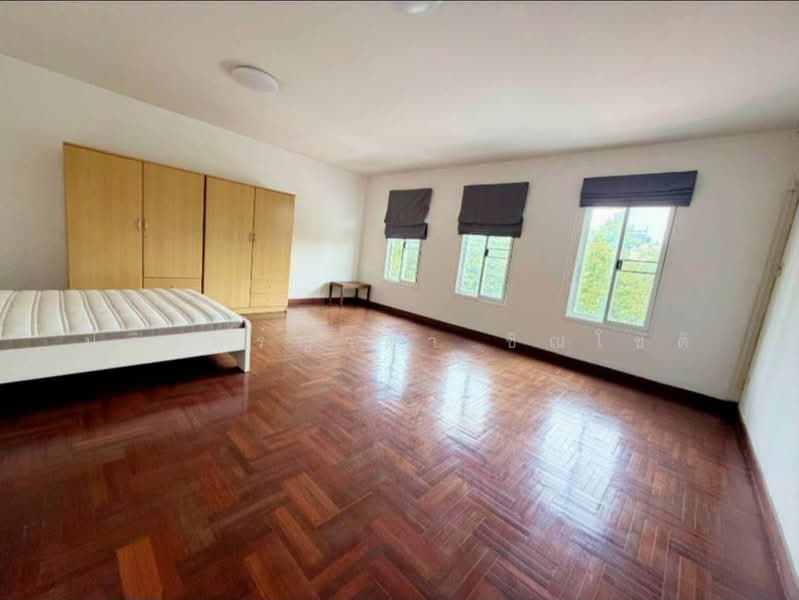 House Ratchada 32, Bangkok, ratchada 32, Chan Kasem, Chatuchak, Bangkok, 6 Bedrooms, 200 sqm, Townhouse For Rent, by ปรินทร์ญาดา ชิณโชติ, 500504310 - DDproperty.com