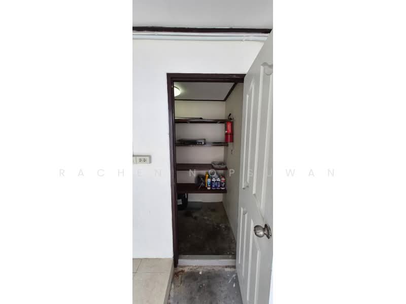 Panya Pattanakarn Village, Bangkok, Soi Phatthanakarn 30, Suan Luang, Bangkok, 5 Bedrooms, 750 sqm, Single Detached House For Rent, by Rachen Nopsuwan, 500504317 - DDproperty.com